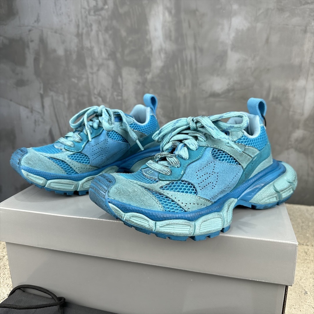 Gradient Cyan Mesh Chunky Dad Sneakers Breathable Mesh Spliced Suede Lace Up Thick Cushion Sole Anti Slip Wear Resistant Outdoor Walking Sports Casual Shoes
