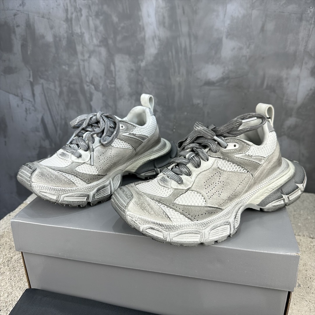 Vintage Washed Gray Mesh Distressed Chunky Dad Sneakers Breathable Mesh Suede Splicing Lace-Up Thick Cushion Sole Anti-Slip Wear Resistant Outdoor Walking Casual Sports Shoes