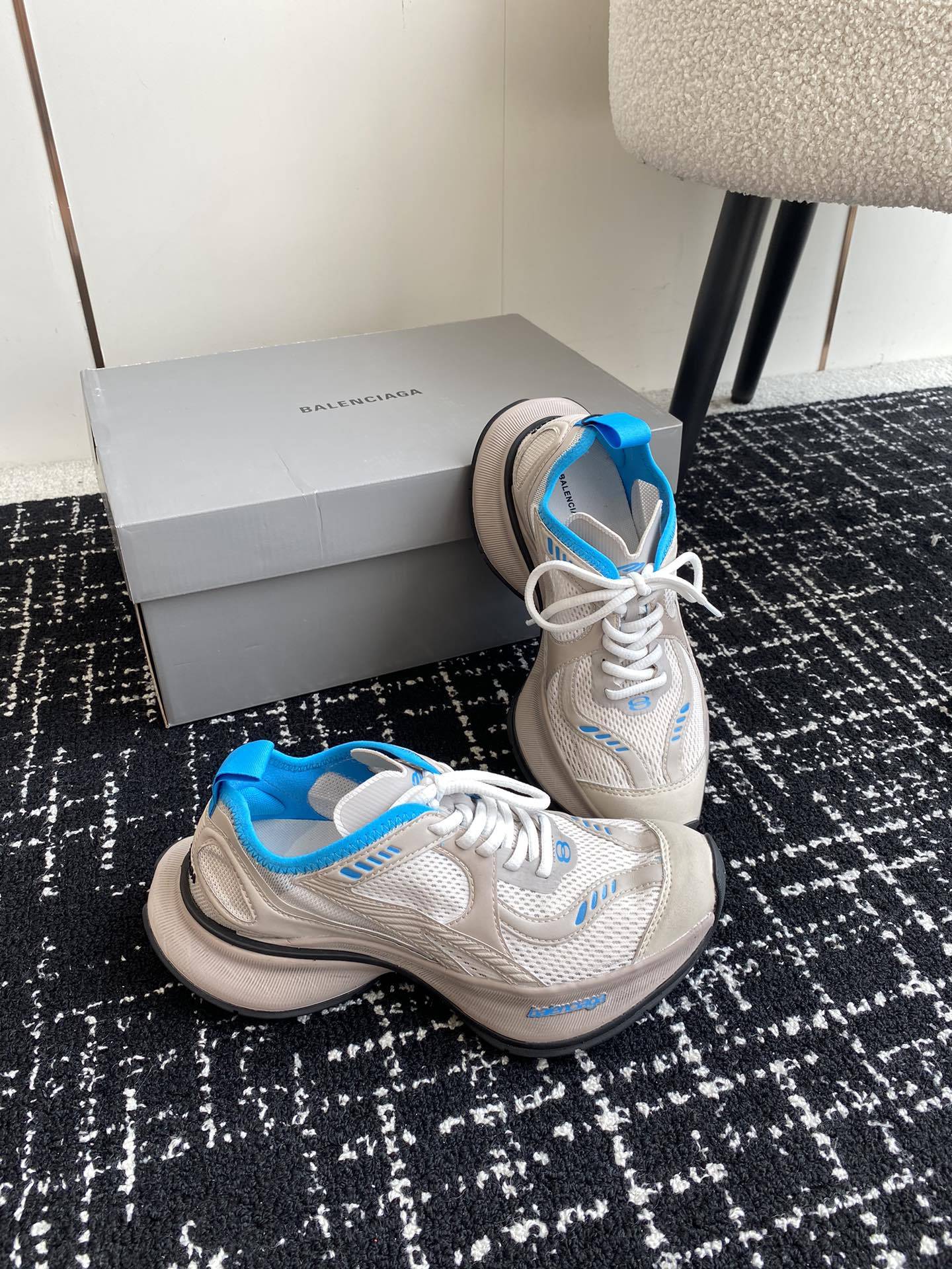 Beige Blue Mesh Retro Sneakers Breathable Cushion Platform Sports Running Shoes Unisex Casual Walking Trainers