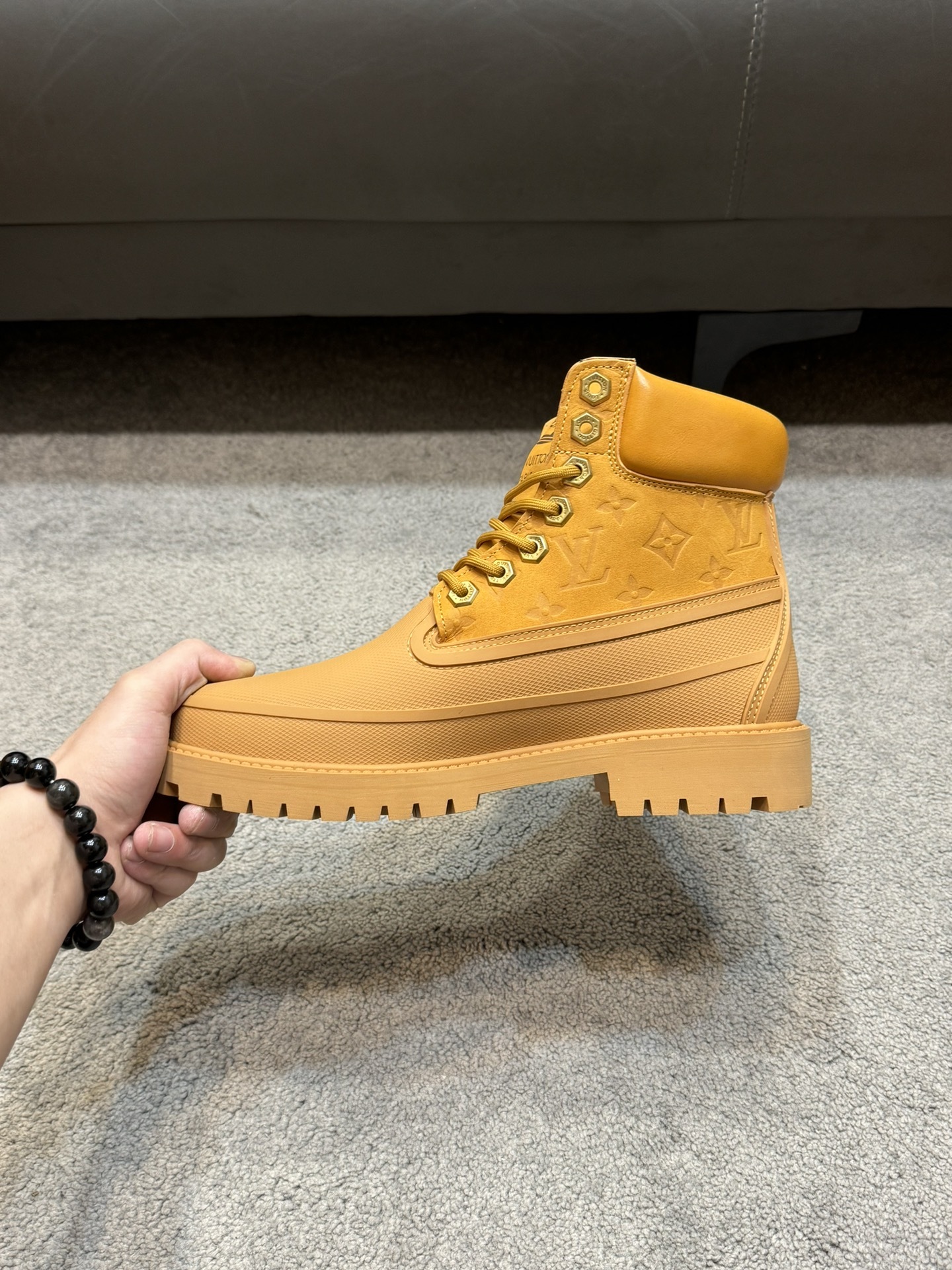 Men Classic Yellow High Top Work Boots Thick Sole Non-slip Waterproof Leather Ankle Boots Outdoor Casual Wear-resistant Fashion Martin Boots