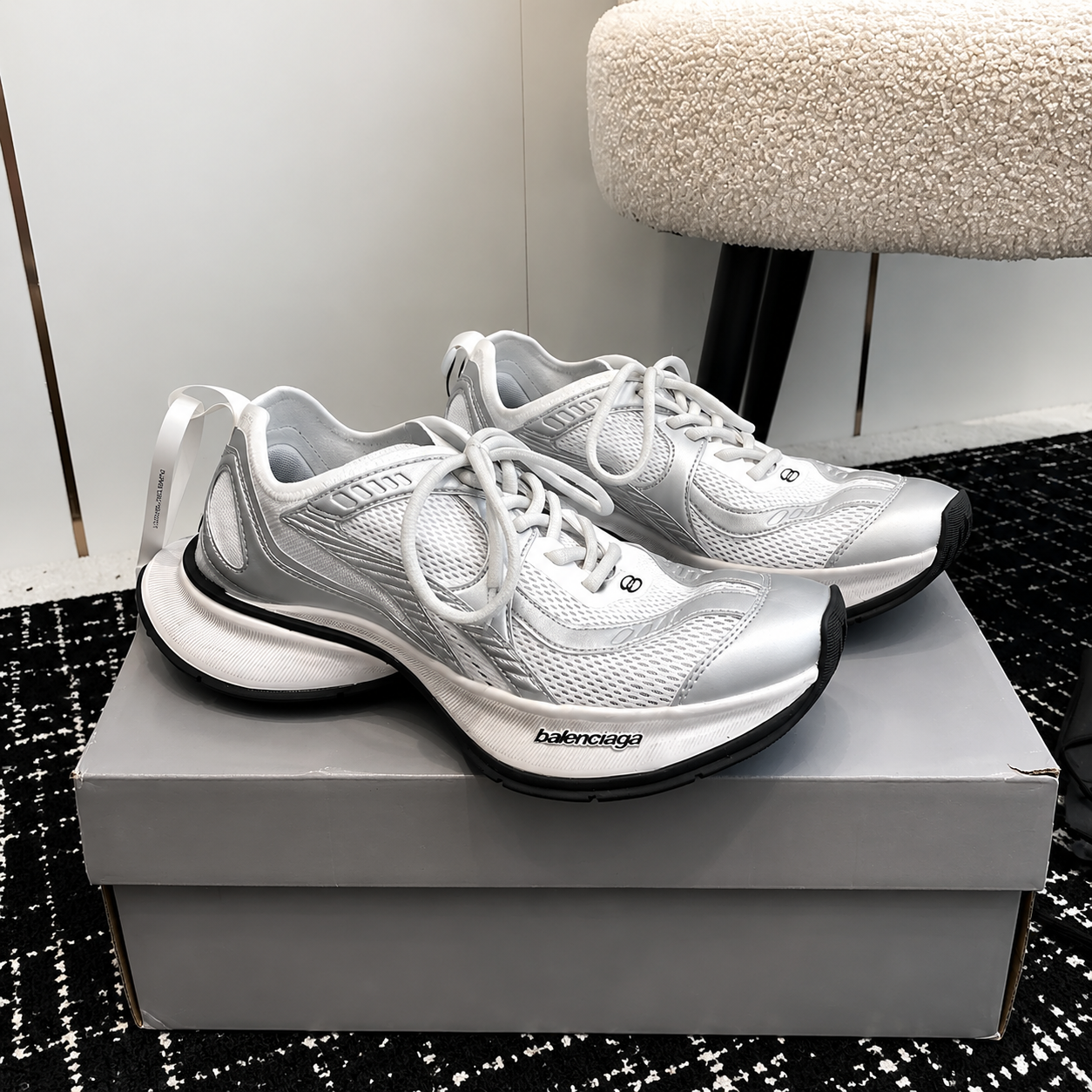 Balenciaga Circuit Sneakers White Silver SW-EV116