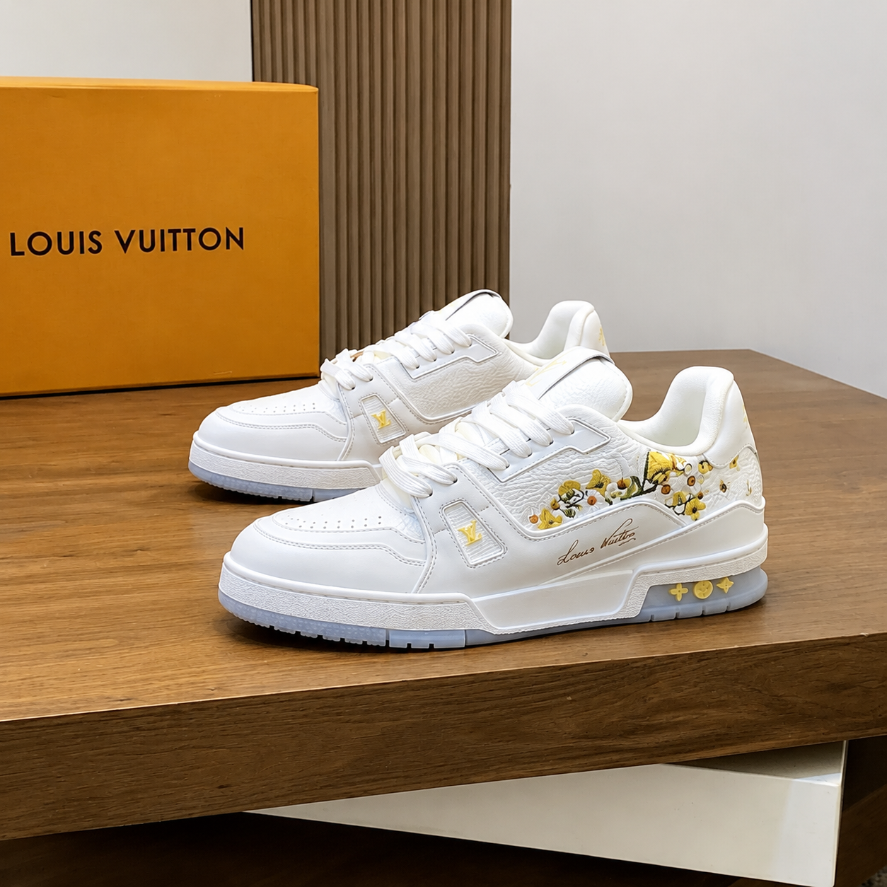 LV Trainer Low Sneakers White Floral Embroidery SW-EV139