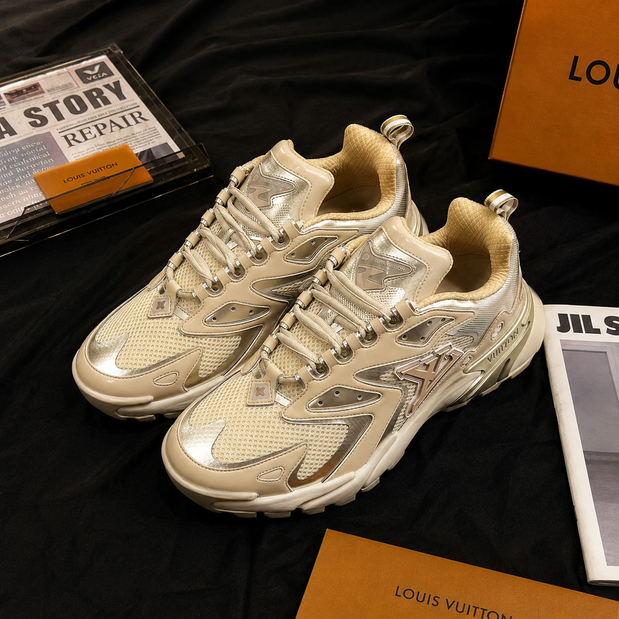 Louis Vuitton Trainer Beige Silver SW-EV275