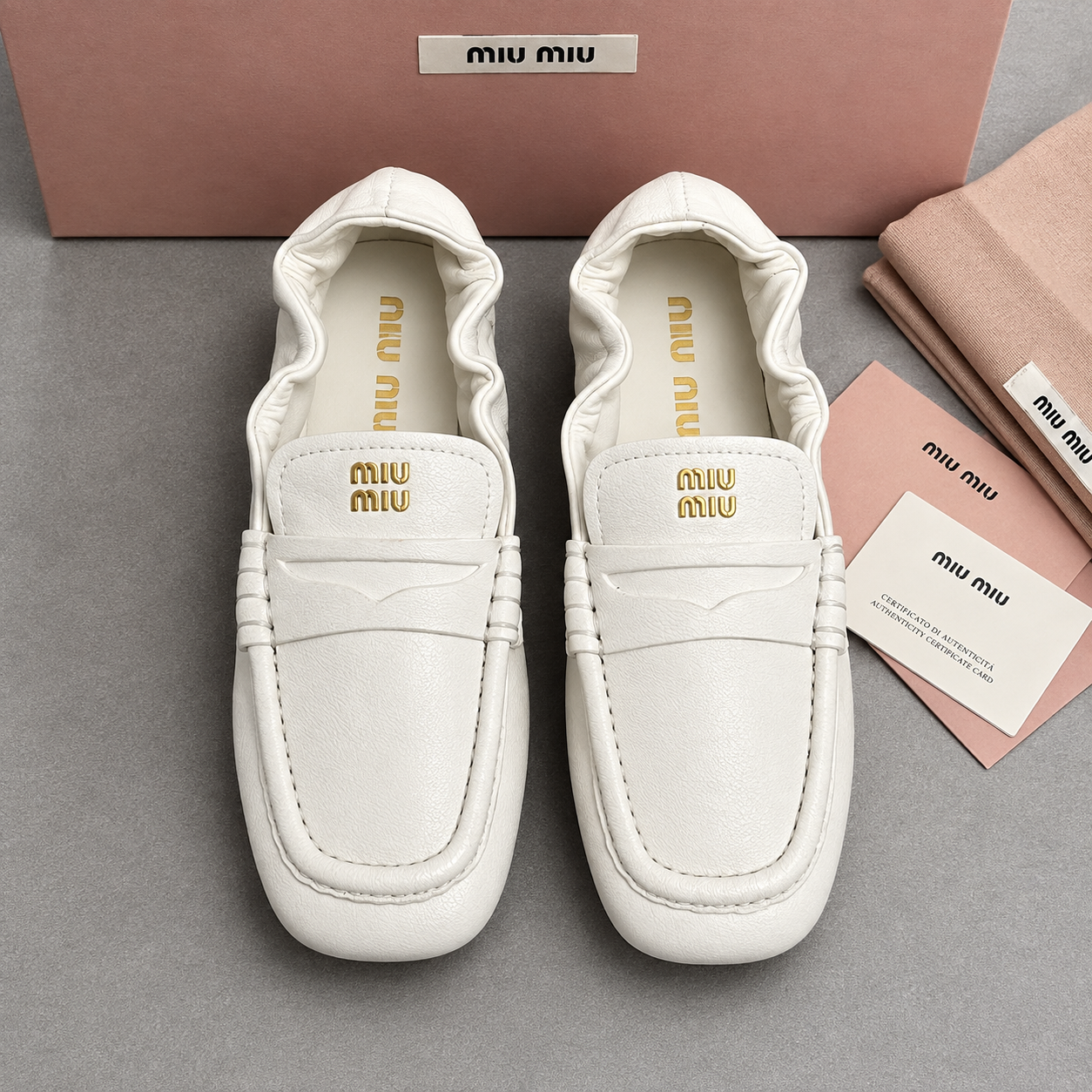 Miu Miu Leather Loafers White SW-SN067