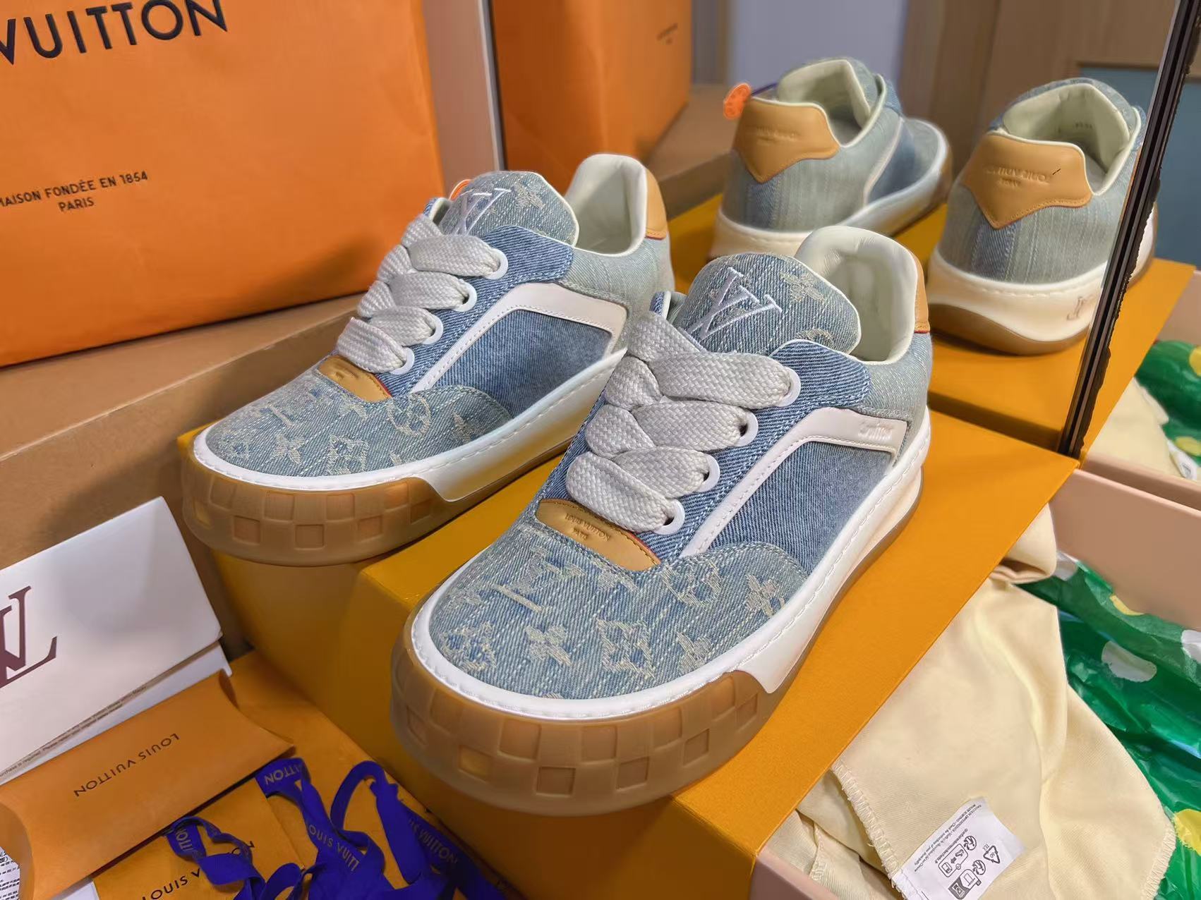Light Blue Denim Print Skate Shoes Unisex Lace Up Casual Sneakers