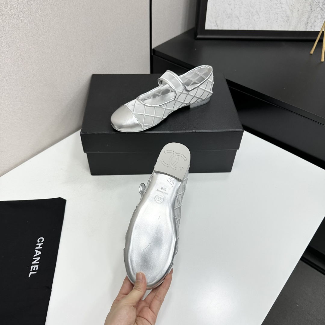 Chanel Mary Jane Flats Silver Mesh SW-EV219