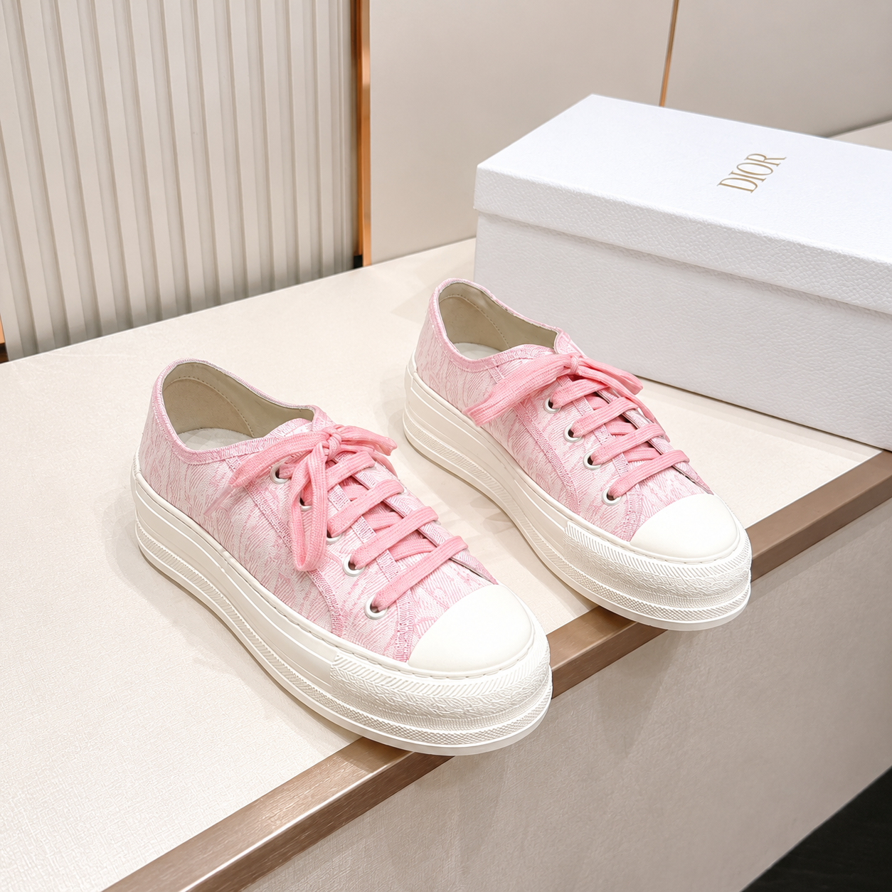Dior Walk'n'Dior Low Top Sneakers Pink White SW-EV196