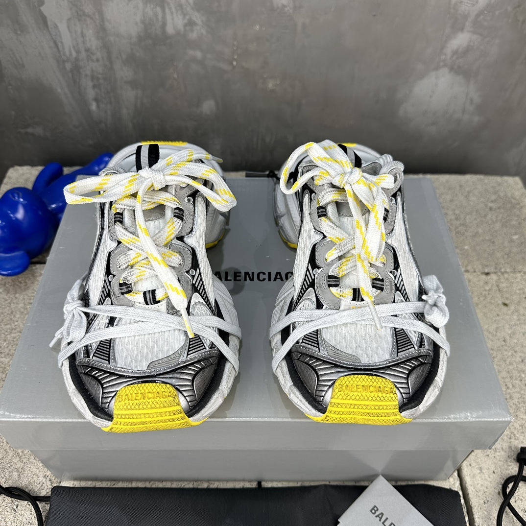 Black White Contrast Yellow Sole Vintage Dirty Mesh Chunky Sneakers Double Laces Retro Platform Dad Shoes Breathable Shock Absorbing Anti-Slip Streetwear Casual Walking Trainers