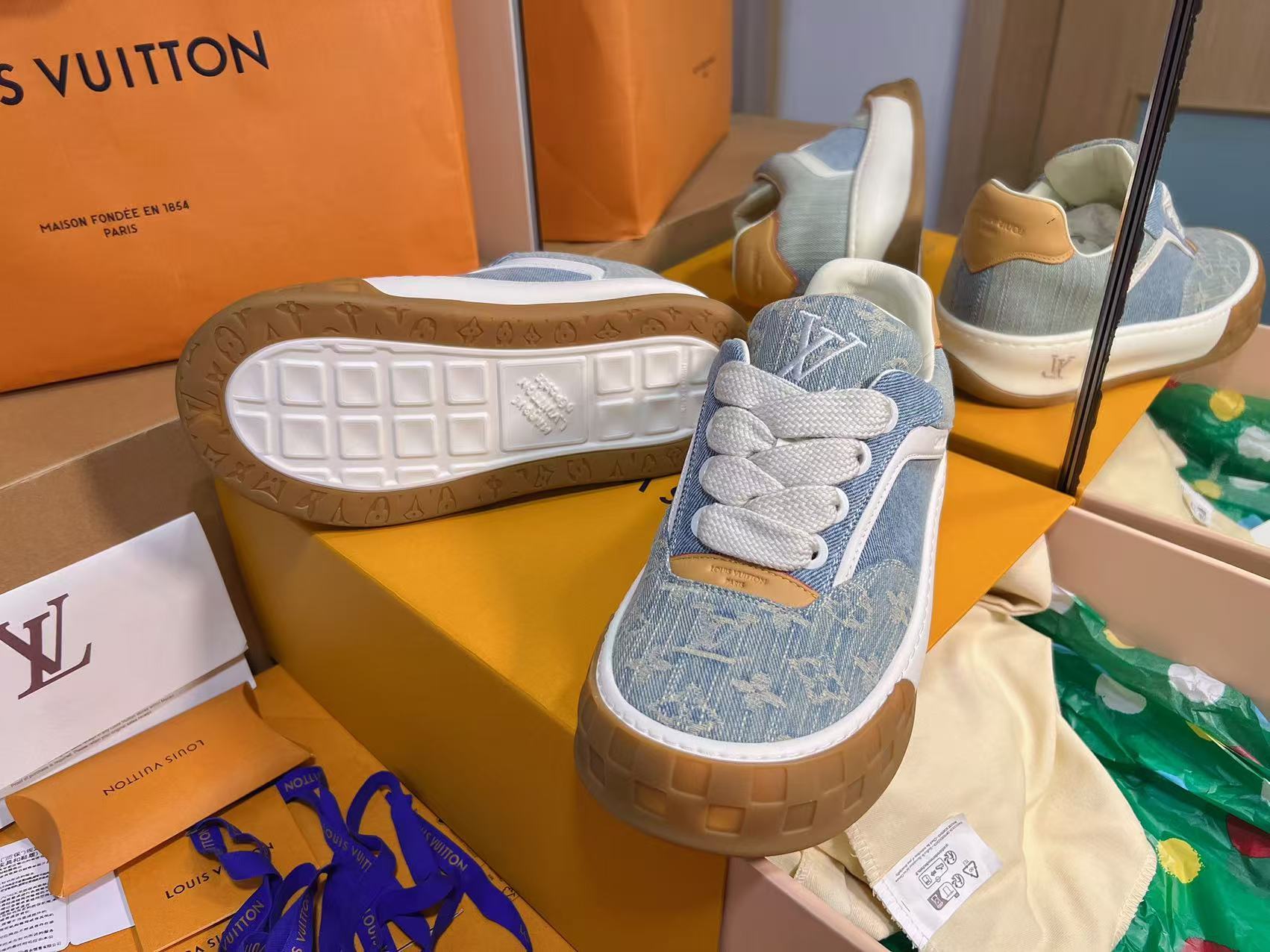 Light Blue Denim Print Skate Shoes Unisex Lace Up Casual Sneakers