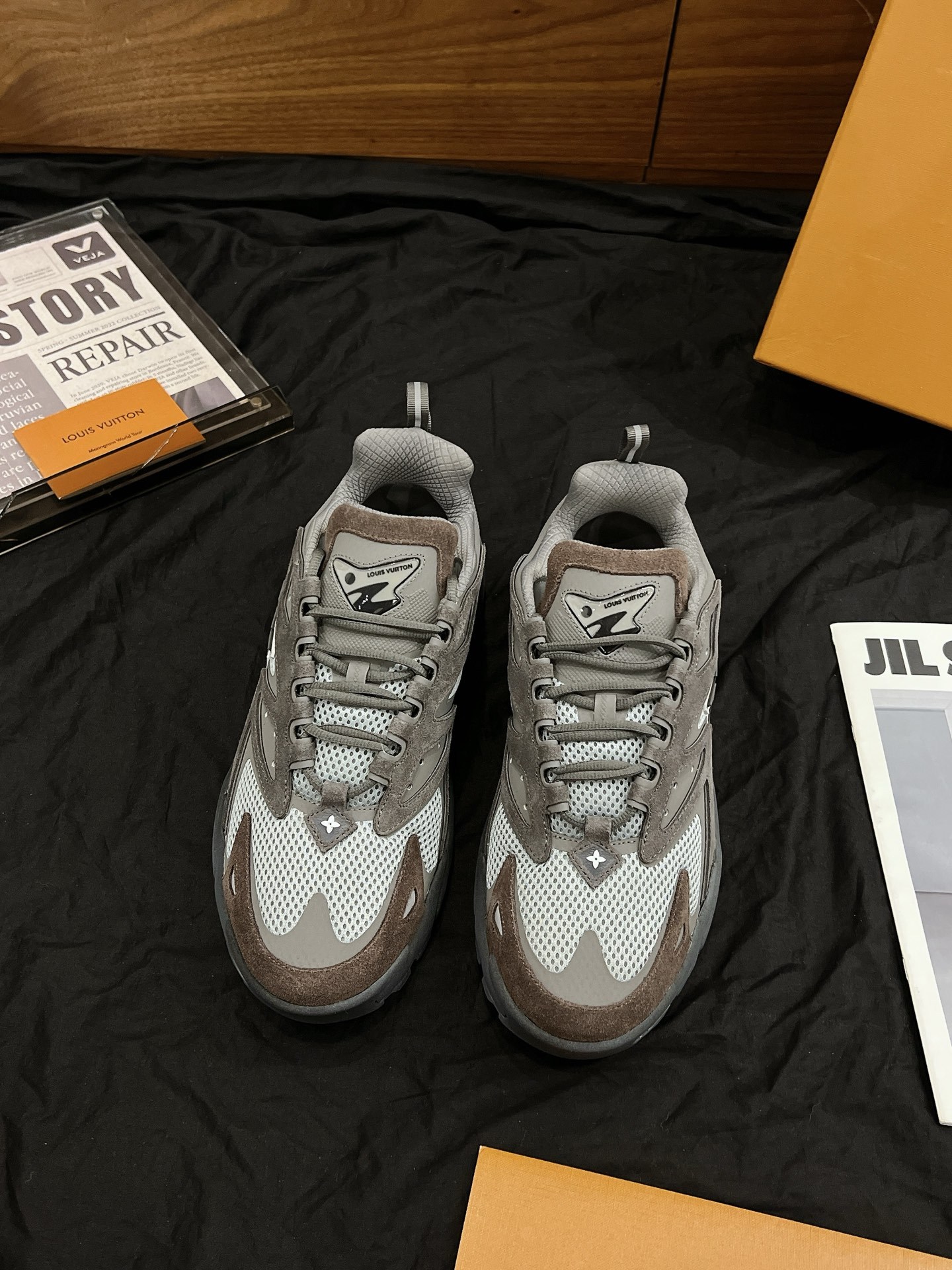Brown Gray Mesh Dad Shoes Unisex Thick Sole Outdoor Casual Sneakers