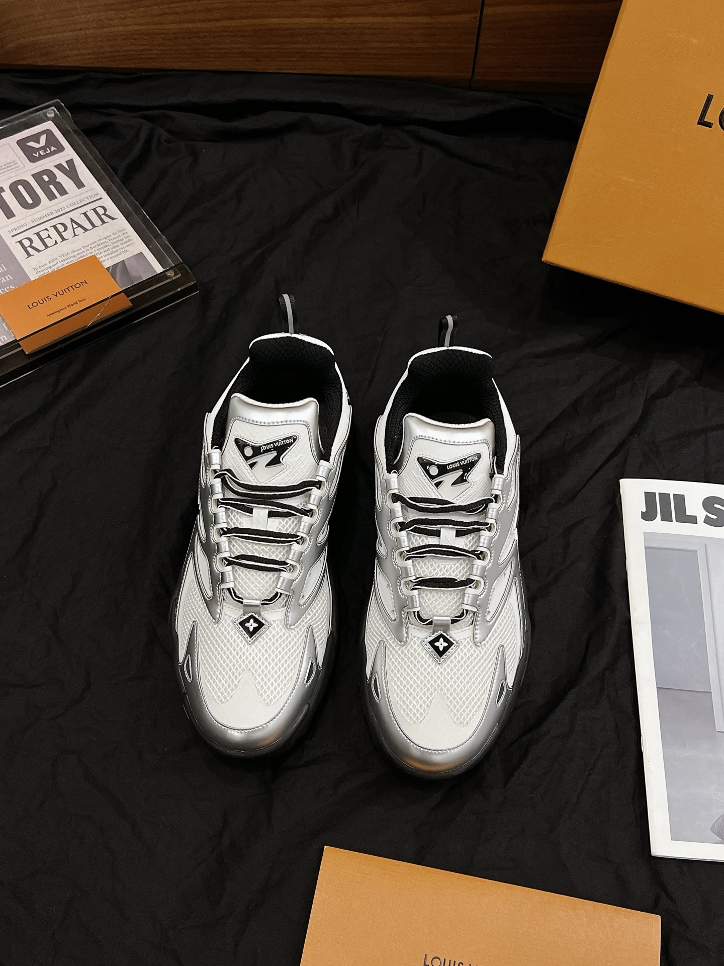 White Silver Mesh Dad Shoes Unisex Thick Sole Sport Casual Sneakers