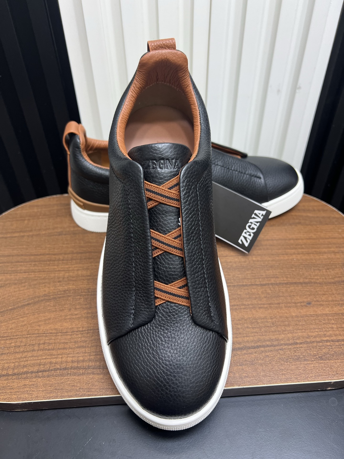 Men Slip-On Leather Casual Shoes Black Brown Laceless Walking Sneakers