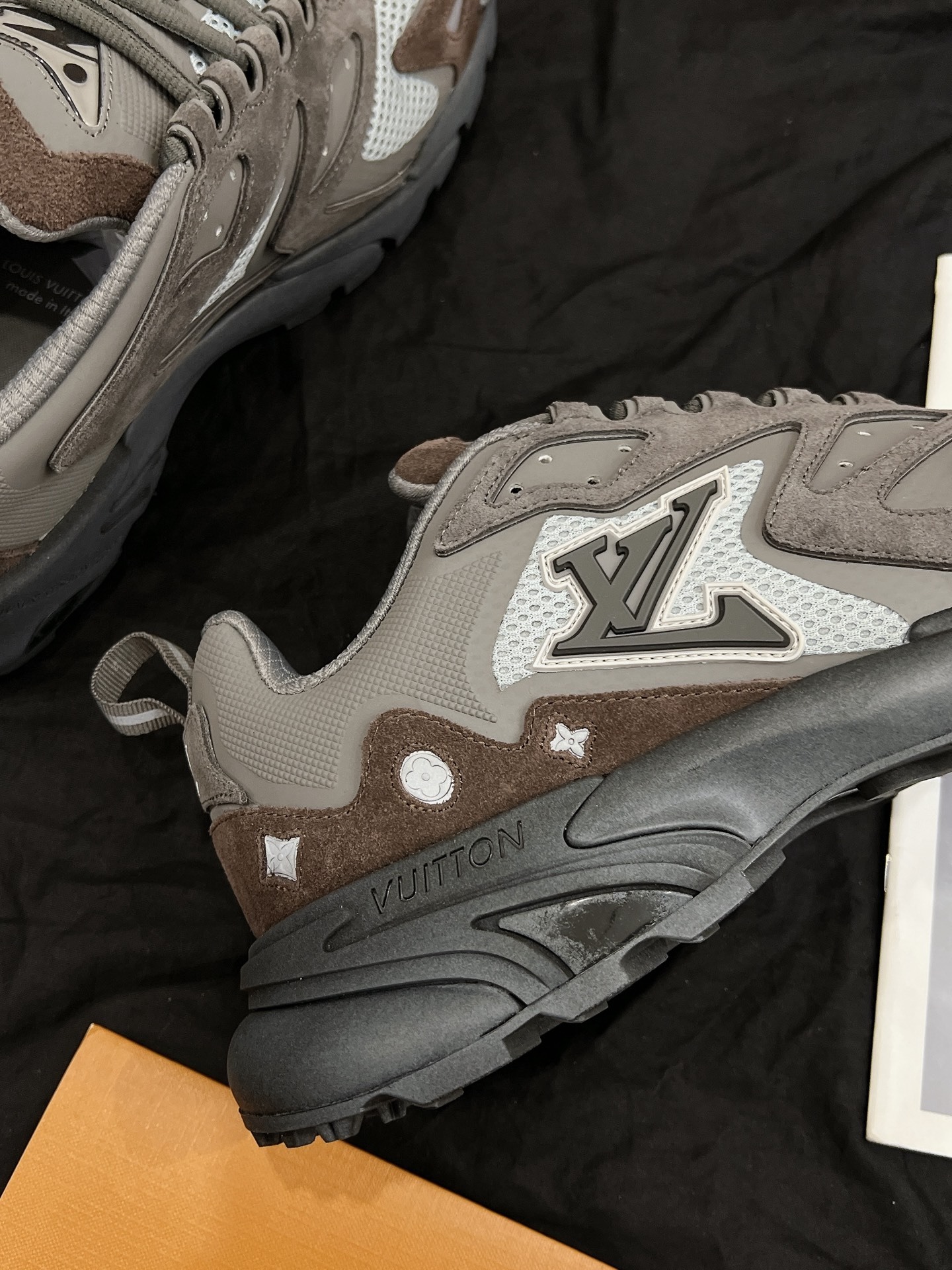 Brown Gray Mesh Dad Shoes Unisex Thick Sole Outdoor Casual Sneakers