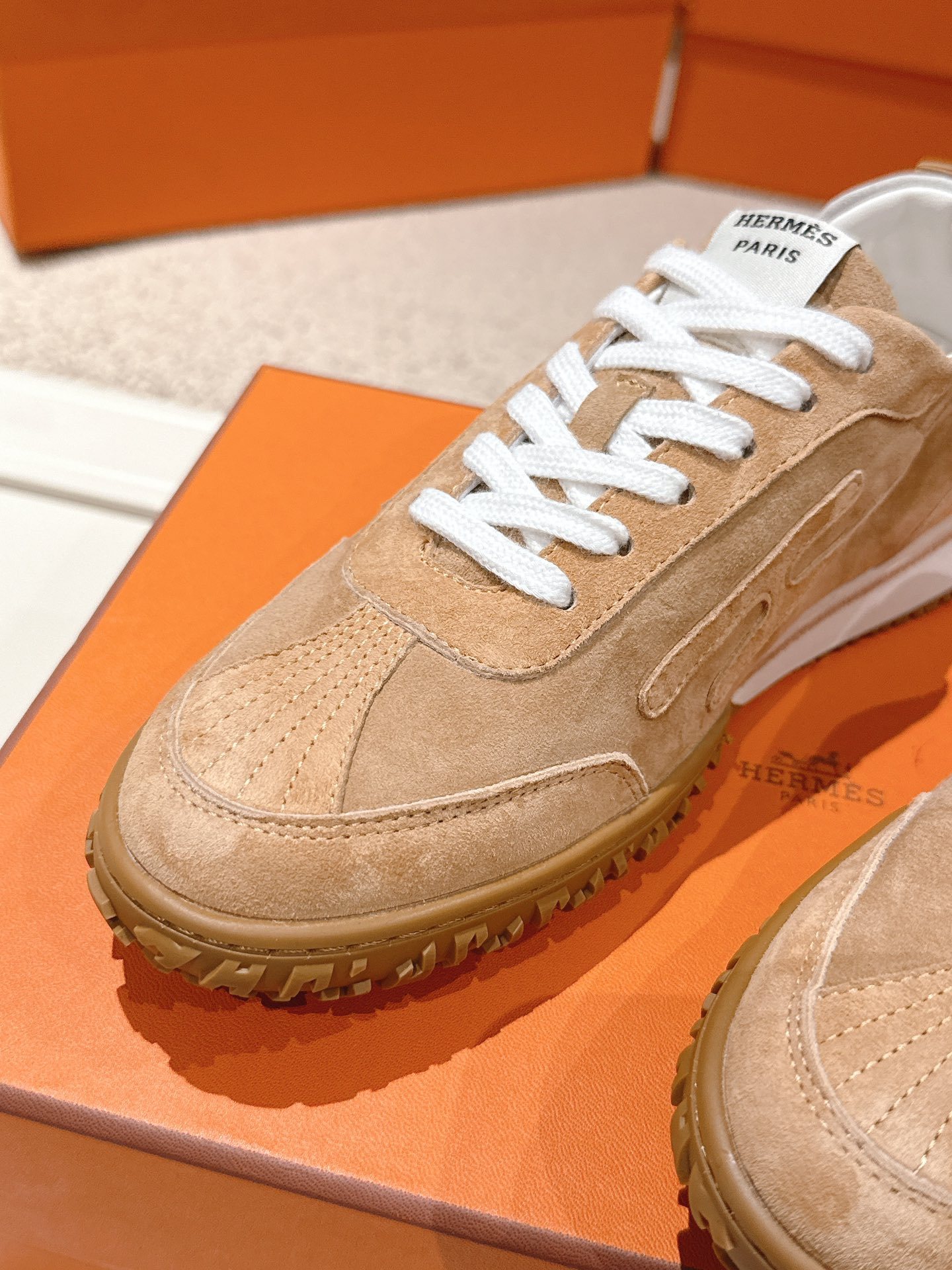 Khaki Suede Retro German Trainers Women Lace Up Non-Slip Gum Sole Lightweight Casual Walking Sneakers
