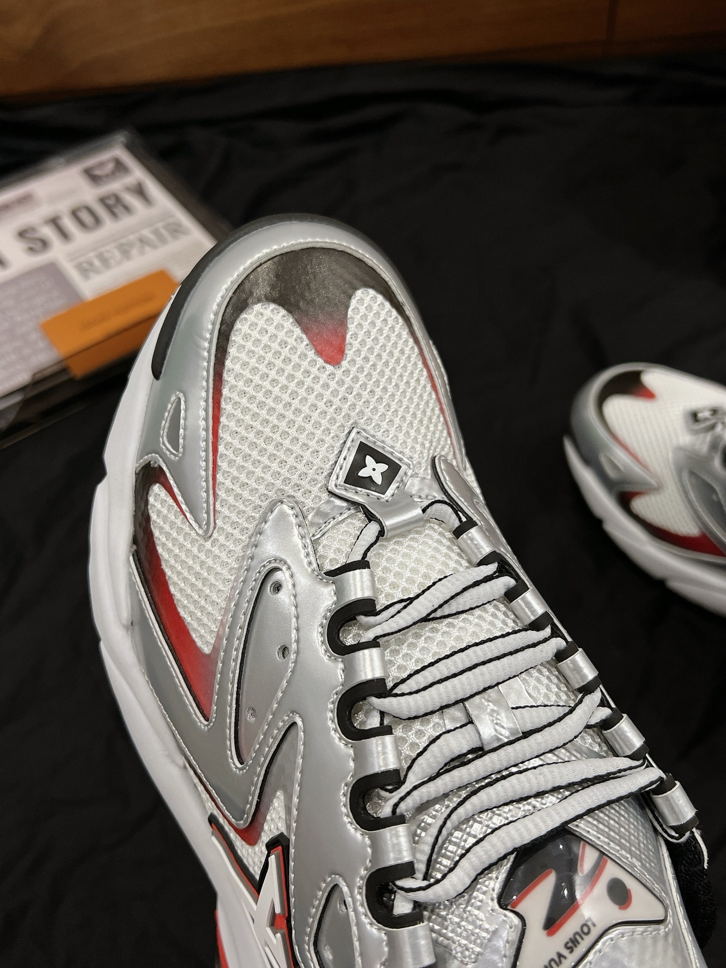 Silver Red Mesh Dad Shoes Unisex Thick Sole Sport Casual Sneakers