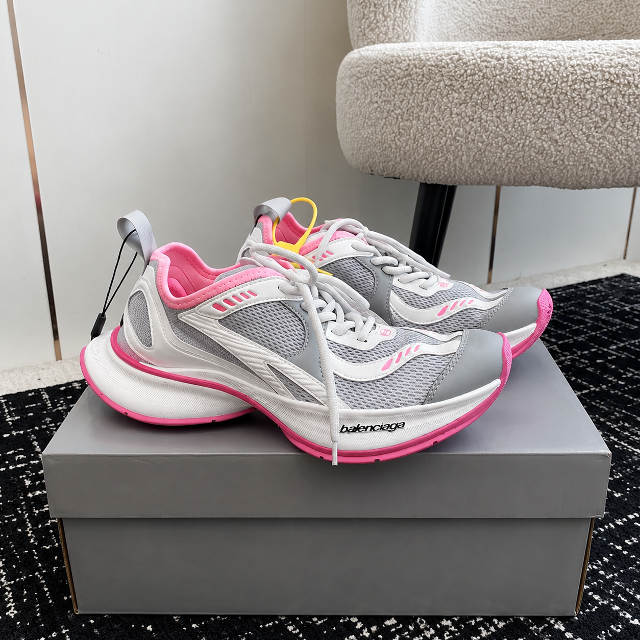 Balenciaga Circuit Mesh Running Sneakers White Gray Pink SW-EV117