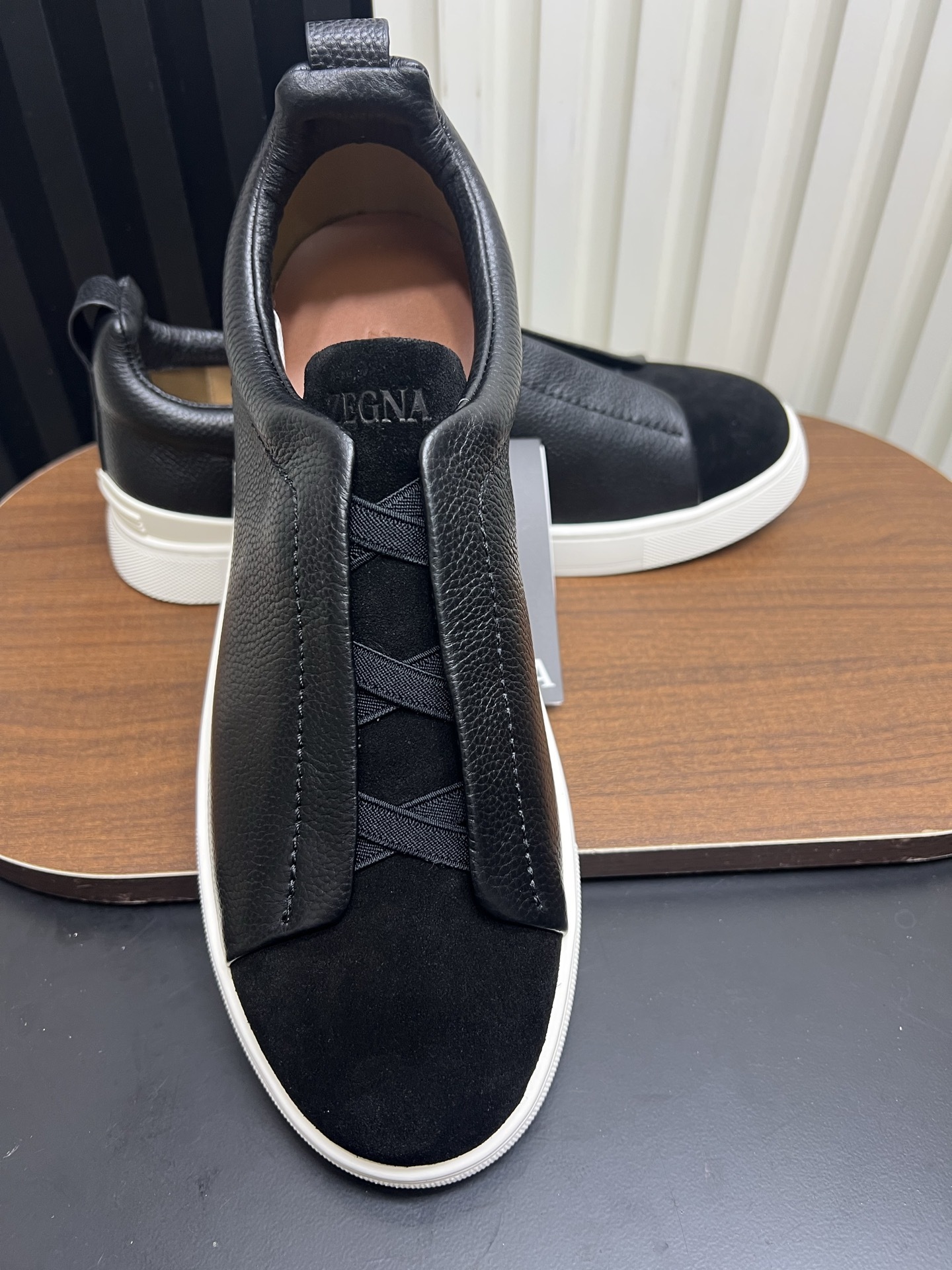 Men Slip-On Leather Suede Spliced Casual Shoes Black Laceless Sneakers