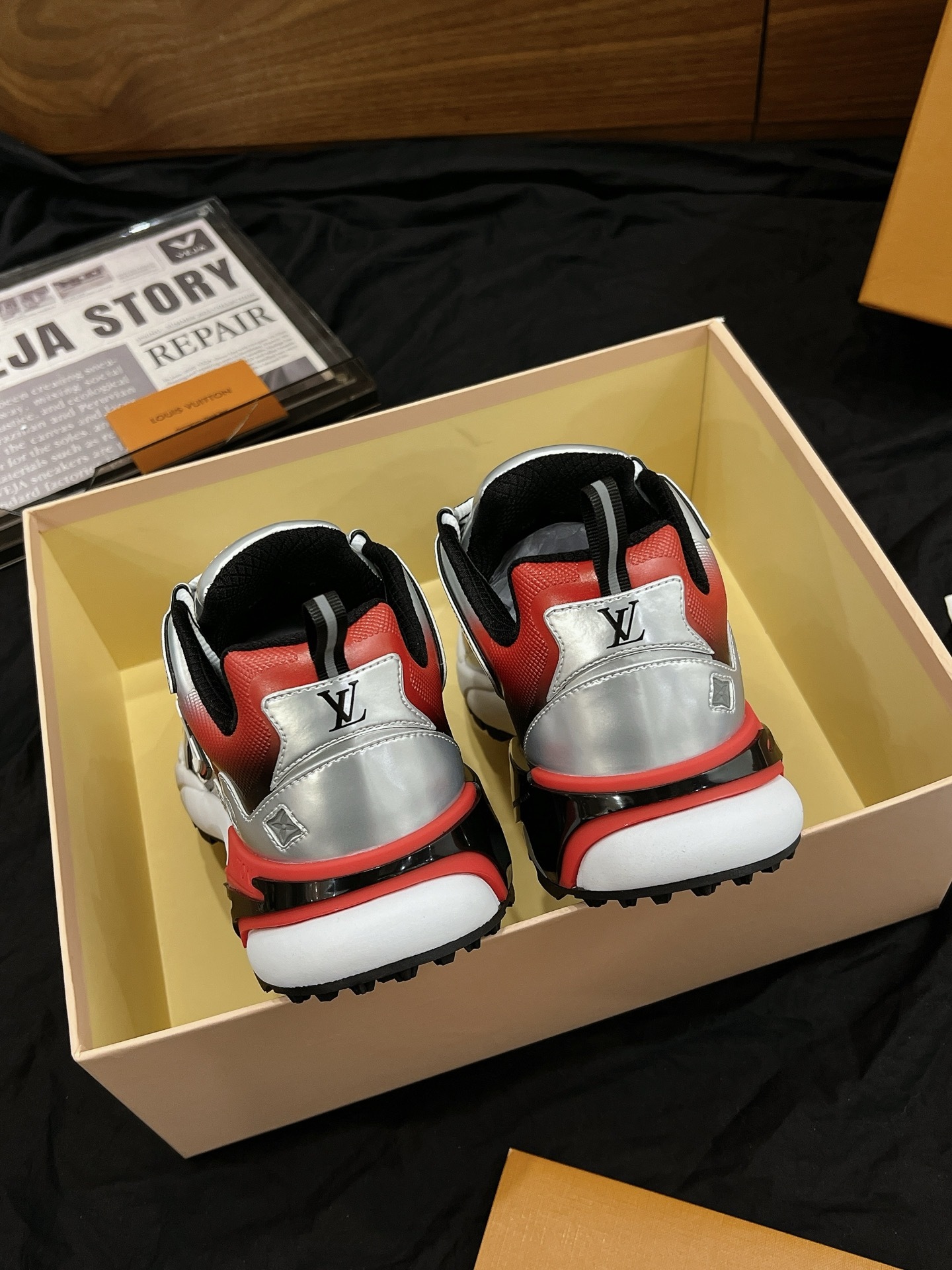 Silver Red Mesh Dad Shoes Unisex Thick Sole Sport Casual Sneakers