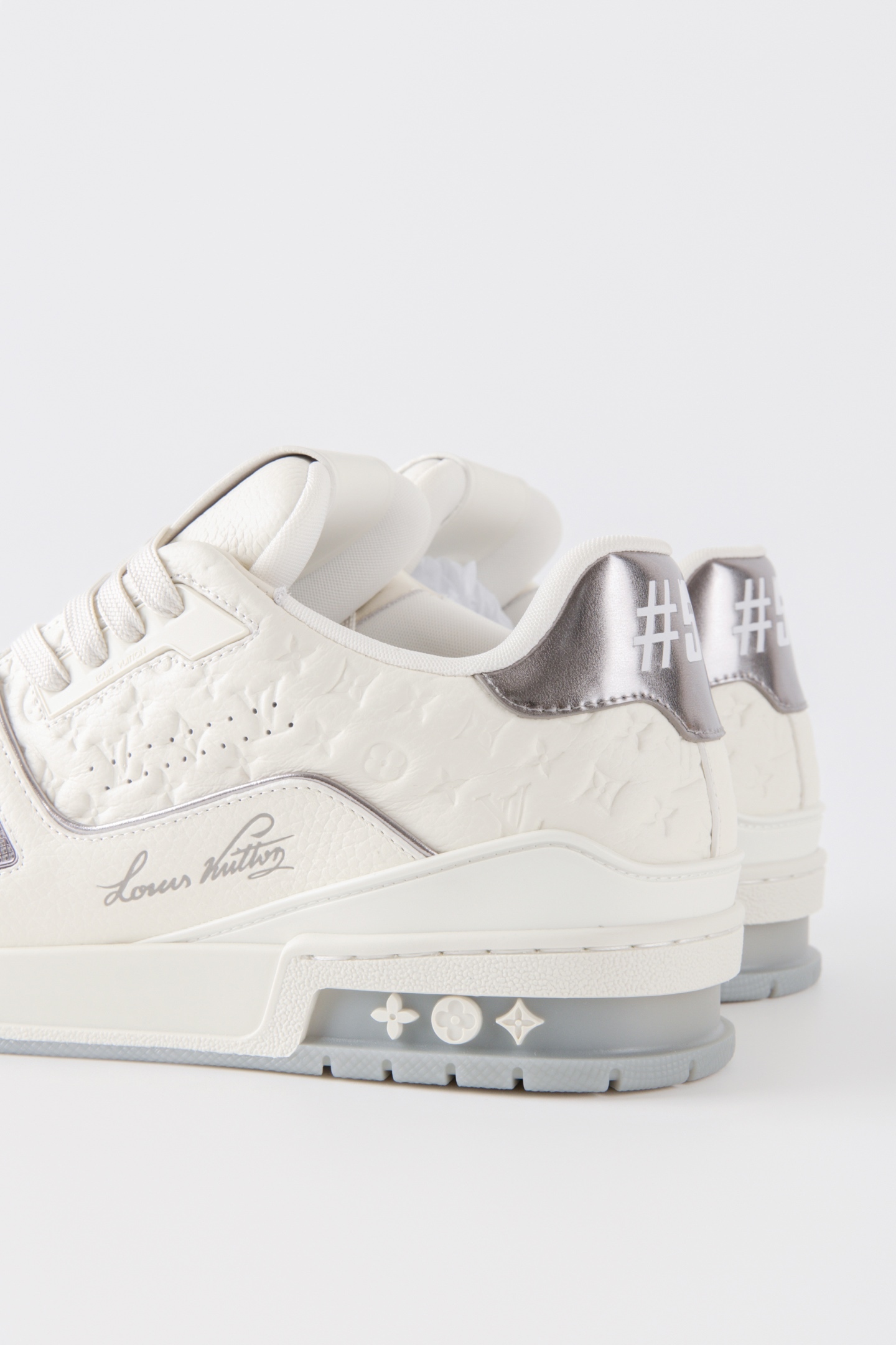 White Gray Spliced Leather Casual Sneakers Men Women Classic Low Top Skate Shoes