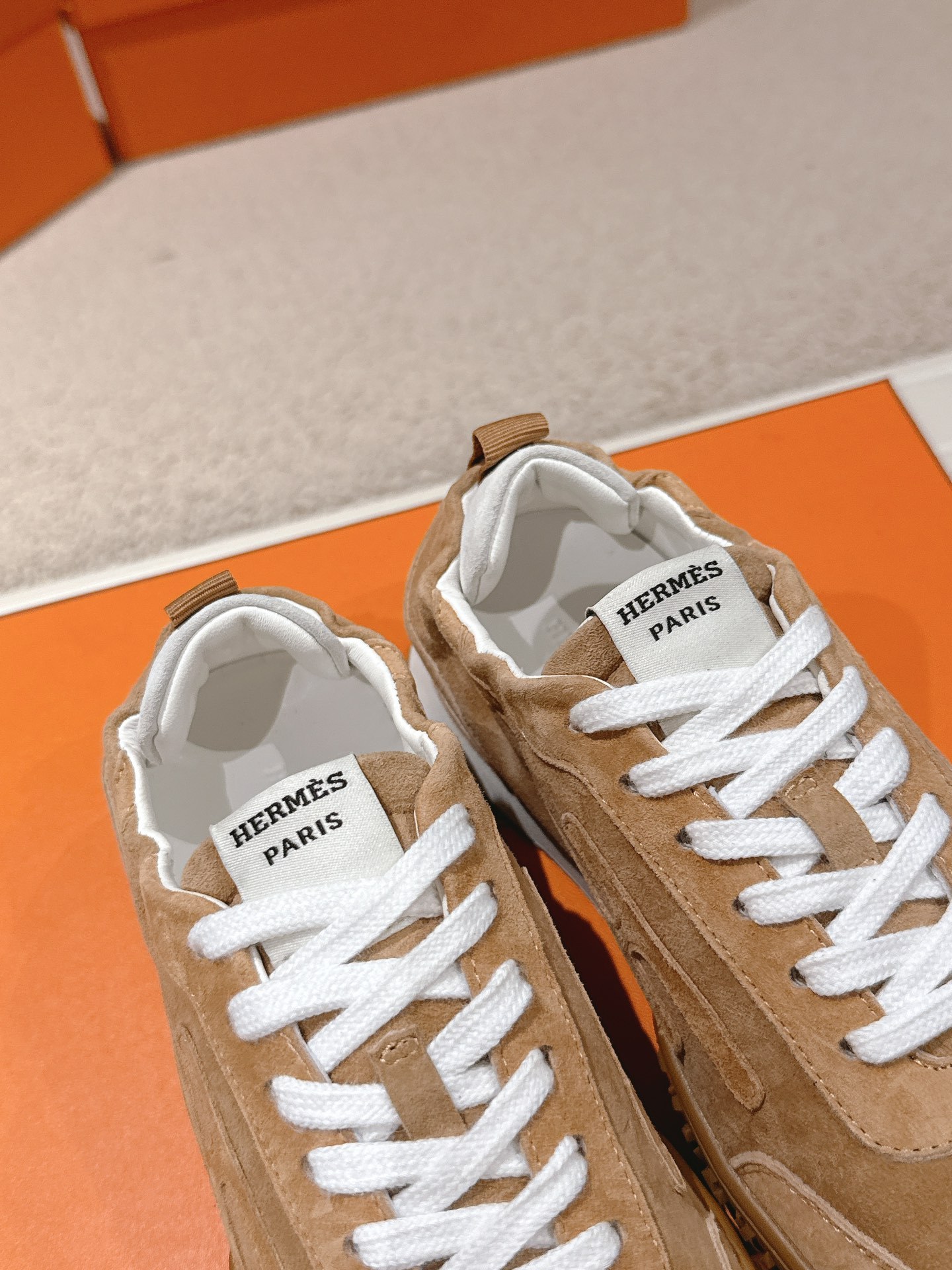 Khaki Suede Retro German Trainers Women Lace Up Non-Slip Gum Sole Lightweight Casual Walking Sneakers