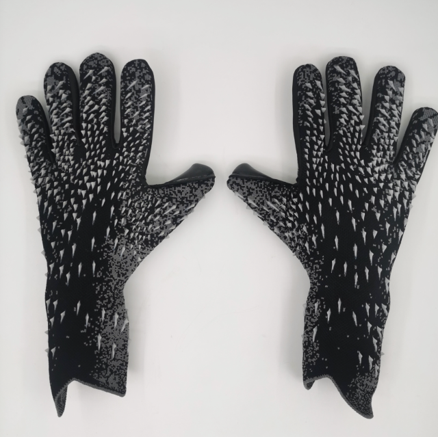 A19 Plain-Palm Goalkeeper Gloves black,MAKO SOURCING,A19 Plain-Palm Goalkeeper Gloves black