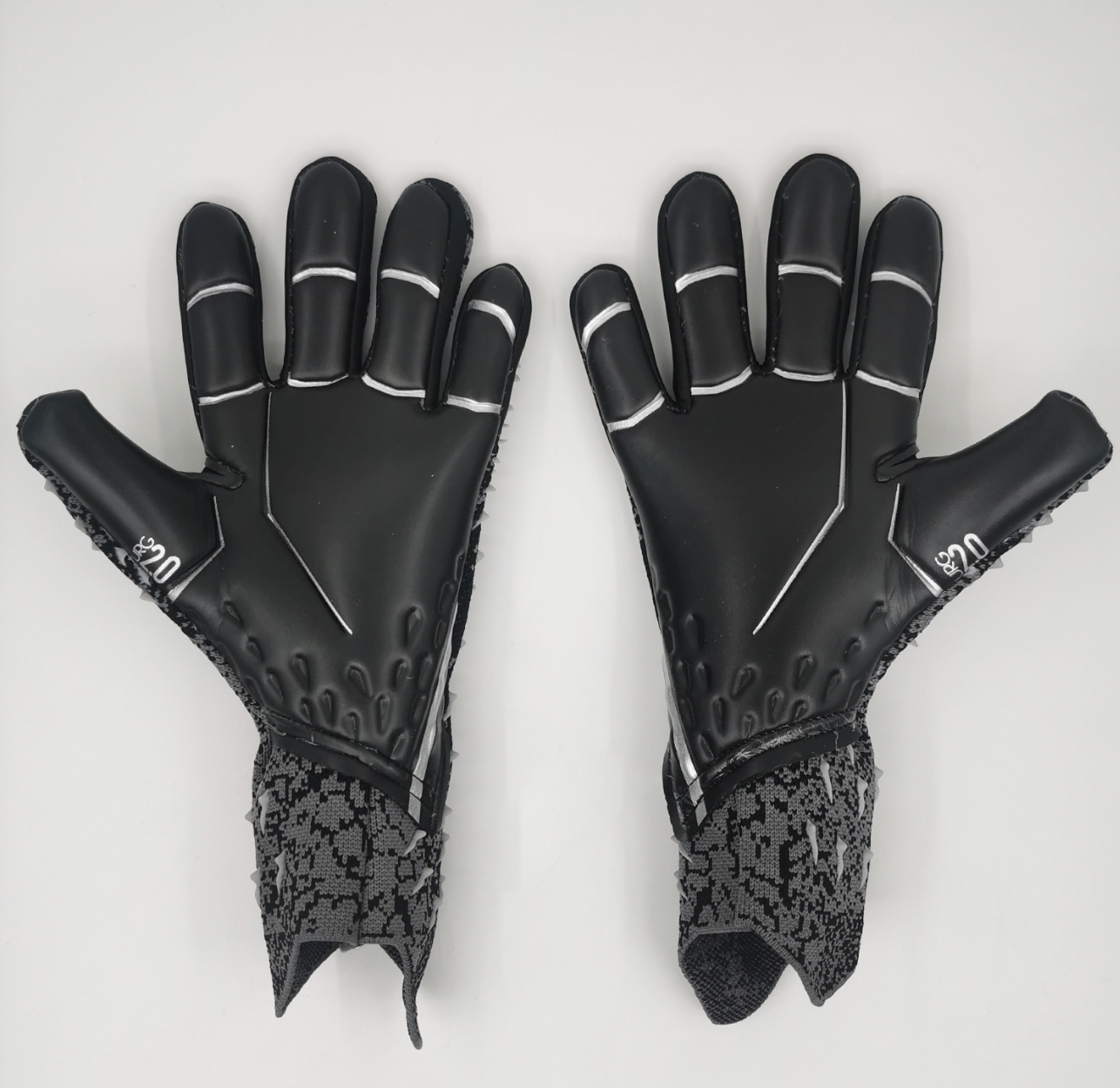 A19 Plain-Palm Goalkeeper Gloves black,MAKO SOURCING,A19 Plain-Palm Goalkeeper Gloves black