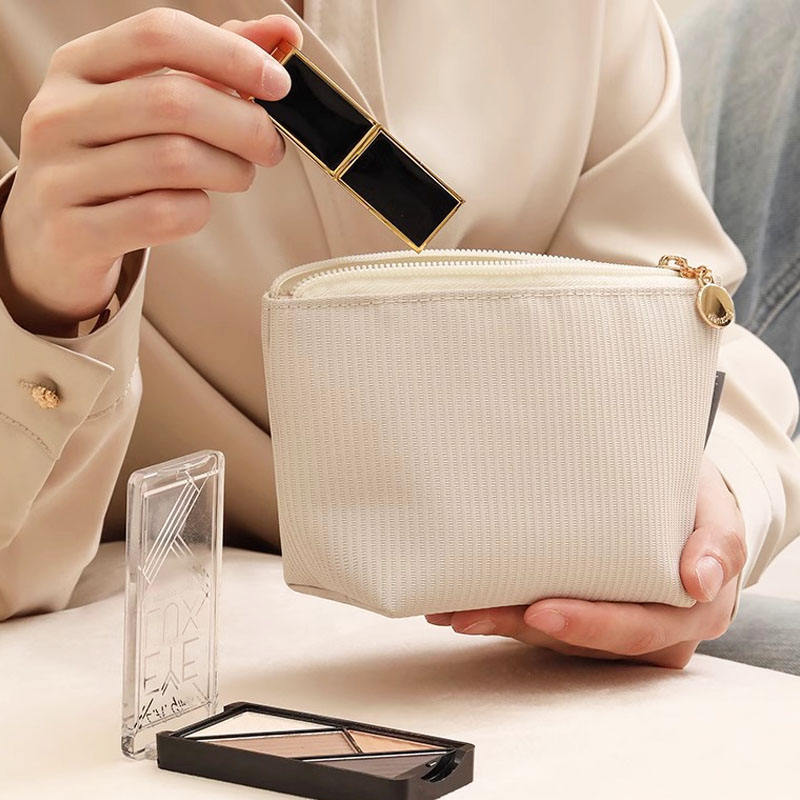Carry-on Makeup Bag,Beverage Promo Solutions,Carry-on Makeup Bag