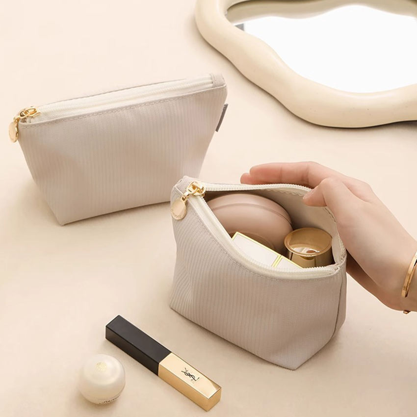 Carry-on Makeup Bag,Beverage Promo Solutions,Carry-on Makeup Bag