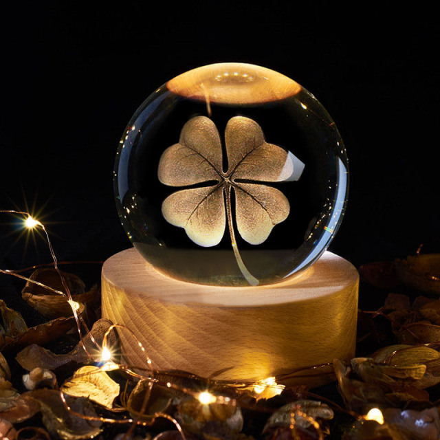 Four-leaf clover 2