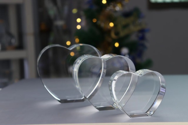 Luxury 3D Heart K9 Crystal Ornament,Pujiang Huayue Jingcheng Crafts,Crystal three-dimensional heart shape