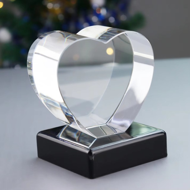 Luxury 3D Heart K9 Crystal Ornament,Pujiang Huayue Jingcheng Crafts,Crystal three-dimensional heart shape