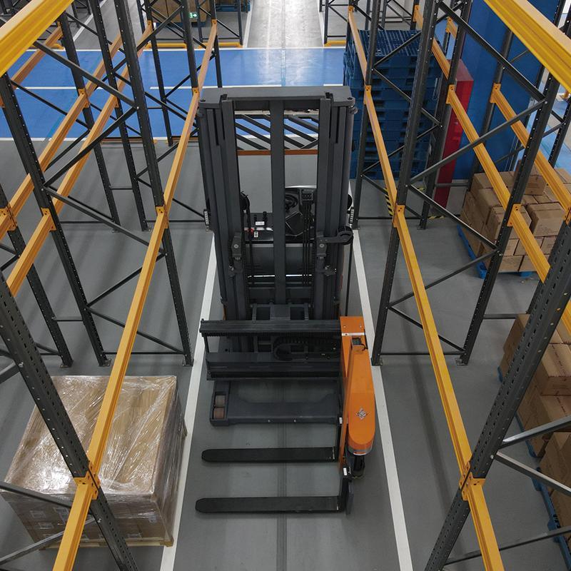 Mechanical guidance Man Down Type Electric VNA Forklifts,Zowellvna,Mechanical guidance Man Down Type Electric VNA Forklifts