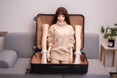 Split-leg design RM280 suitcase RM300,仿真实体娃娃工厂（马来西亚）产品展示,Split-leg design RM280 suitcase RM300