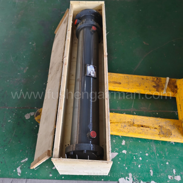 2117010379 Fusheng Air Compressor Genuine Parts SA90W Vertical Shell & Tube Oil Cooler(SUS304)
