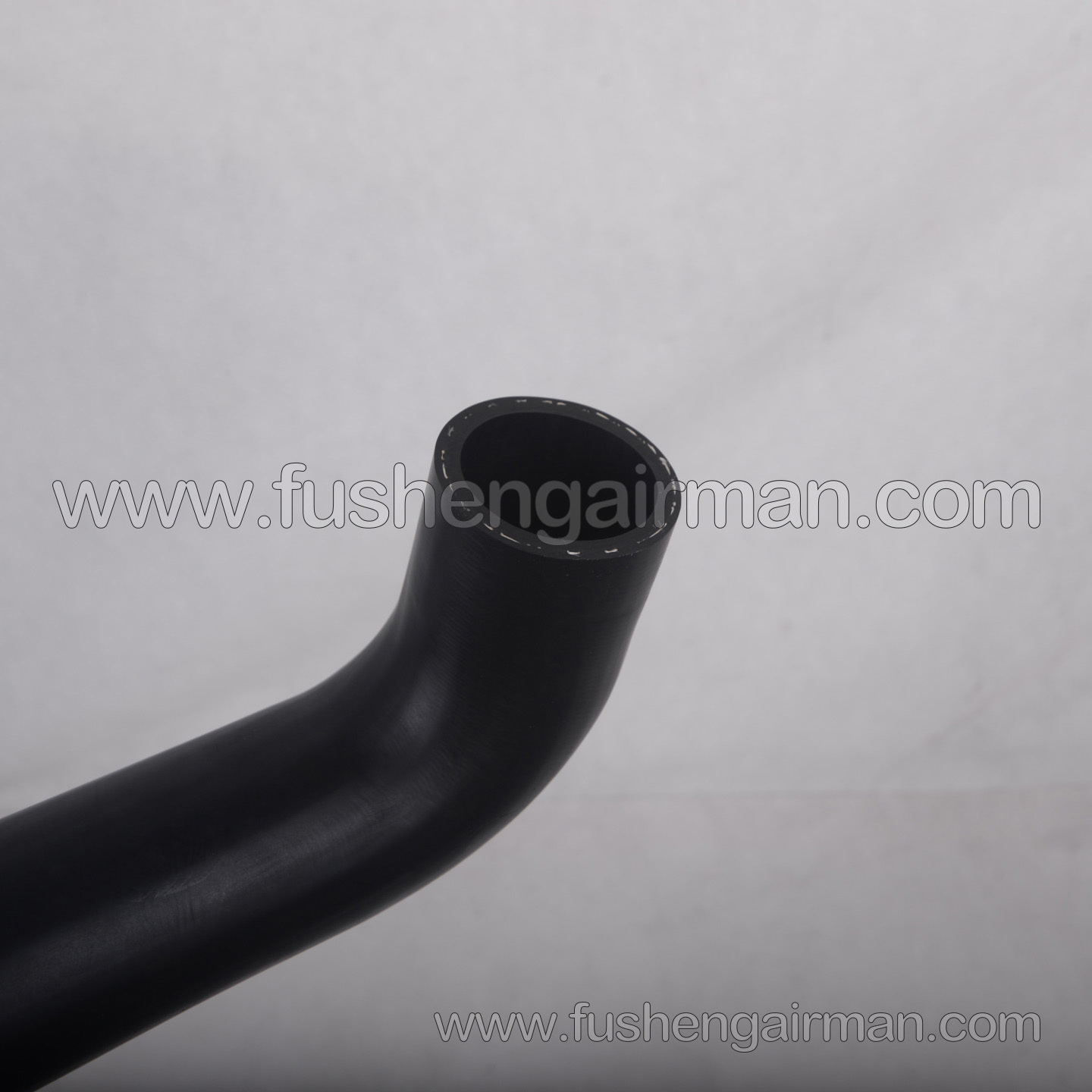 38524-76200 Fusheng Airman Mobile Air Compressor Original Water Outlet Pipe (PDSJ680S)