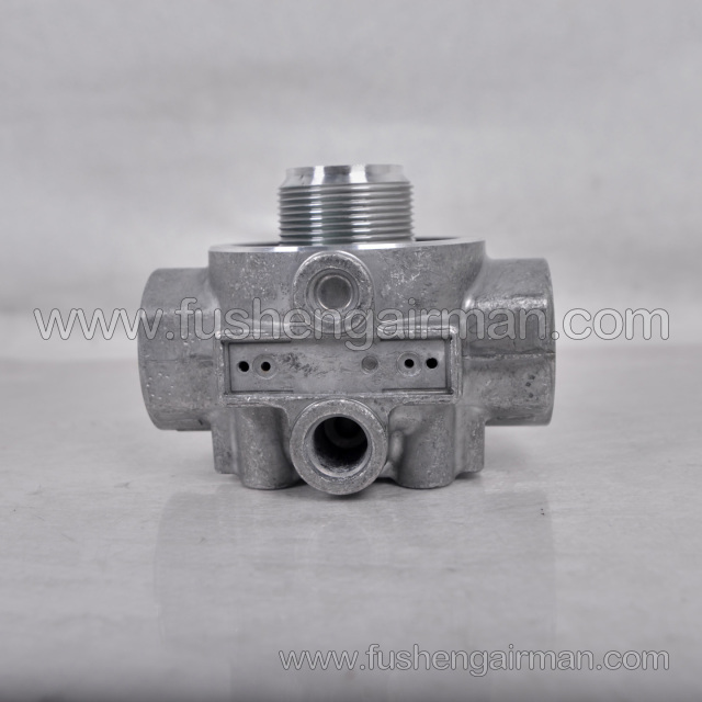 37411-05400 Fusheng Airman Airman Mobile Air Compressor Genuine Parts Oil Filter Base