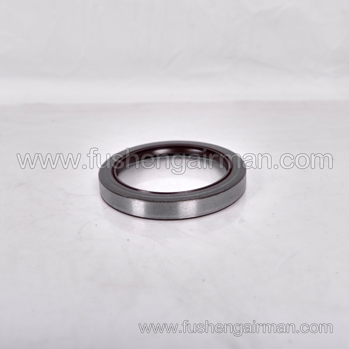 2605701130=711632E1-60DD571 Fusheng Dengfu Screw Air Compressor Original Manufacturer Large Oil Seal Shaft Seal