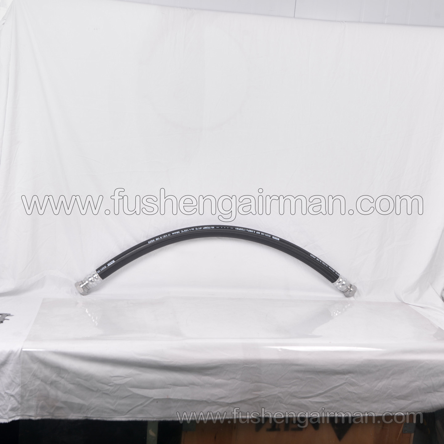 85562544 = 85562916 Ingersoll Rand Genuine Rubber Hose HYD 1.50 x 44