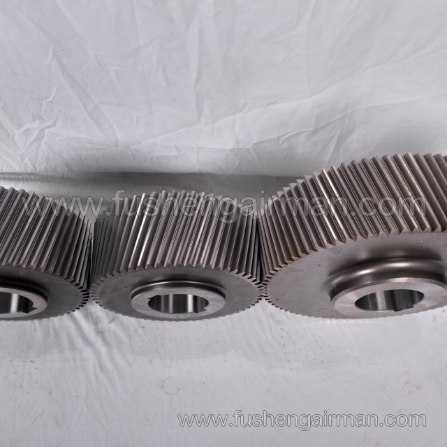2605045310=2605026290=2605056380 Fusheng SAT61G-N gear set i=1.242