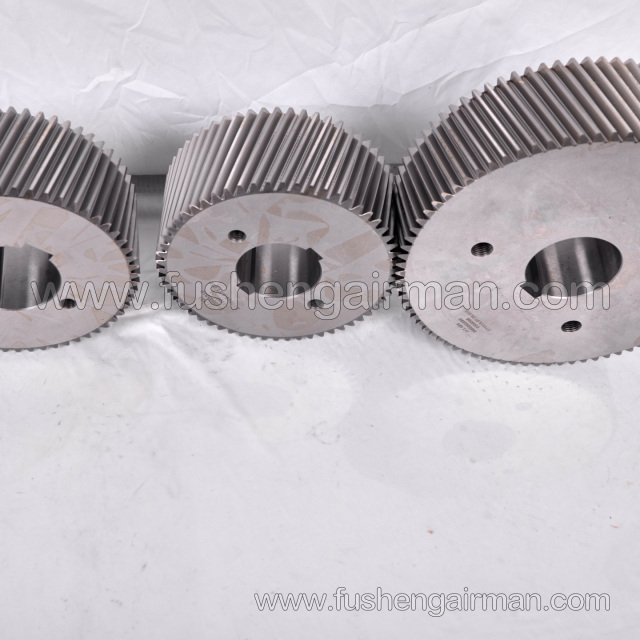 2605045310=2605026290=2605056380 Fusheng SAT61G-N gear set i=1.242