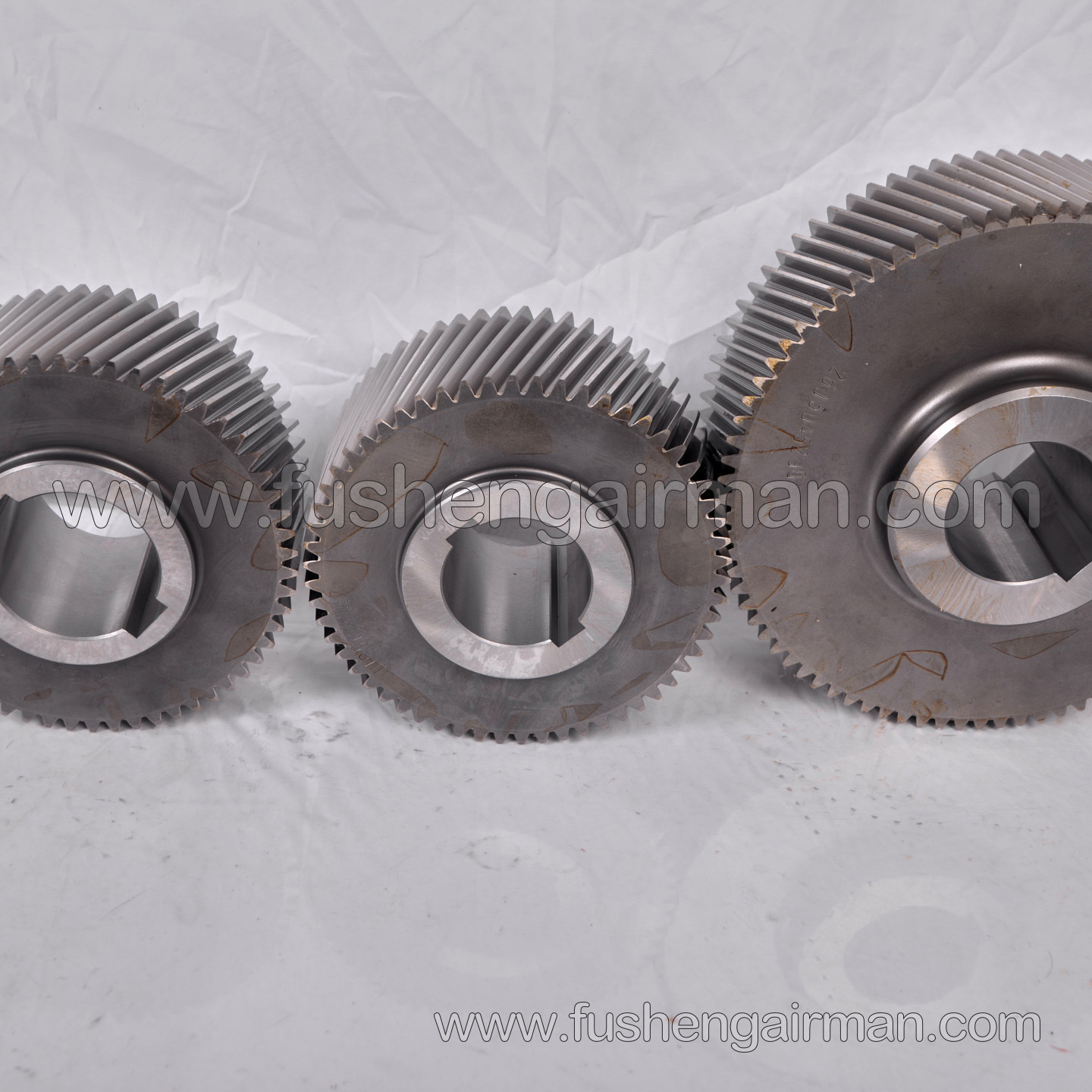 2605045310=2605026290=2605056380 Fusheng SAT61G-N gear set i=1.242