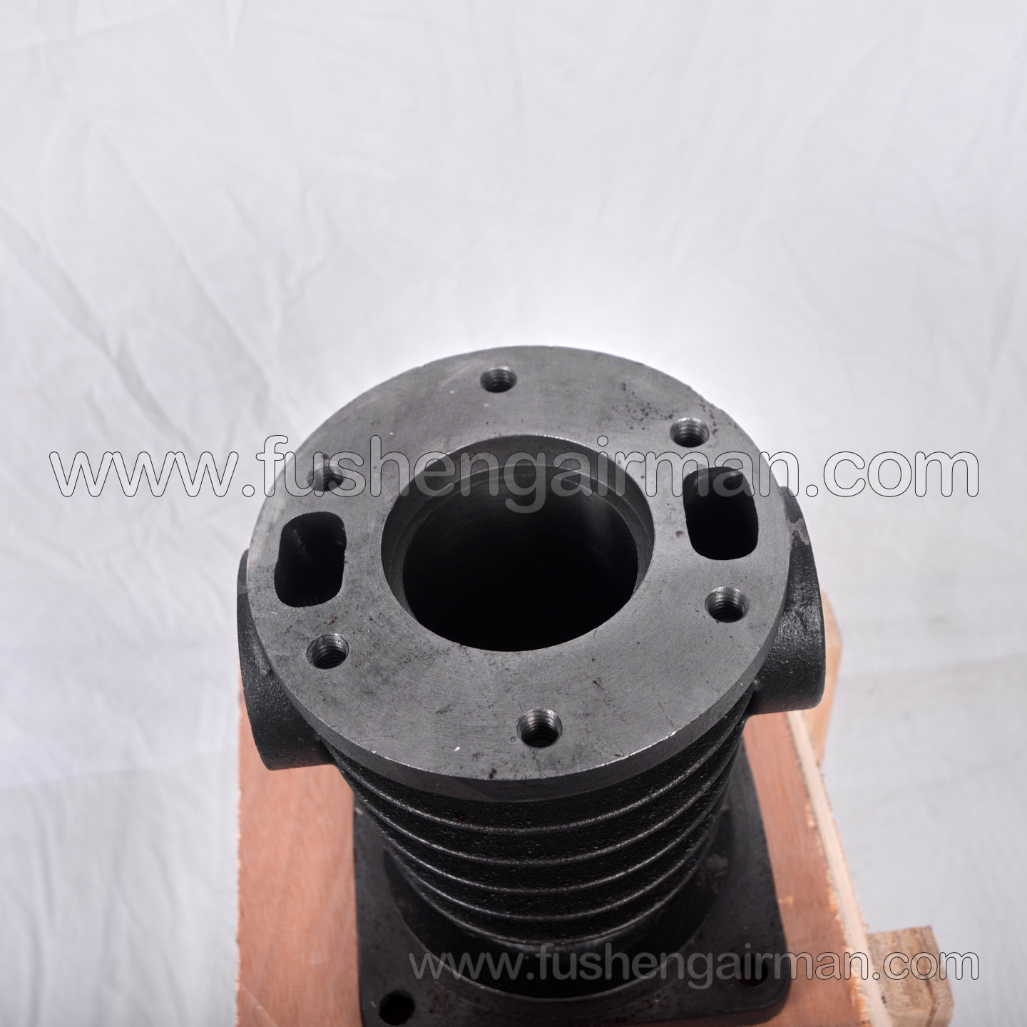 37128725 Ingersoll Rand Piston Air Compressor Genuine Replacement Part: Secondary Cylinder