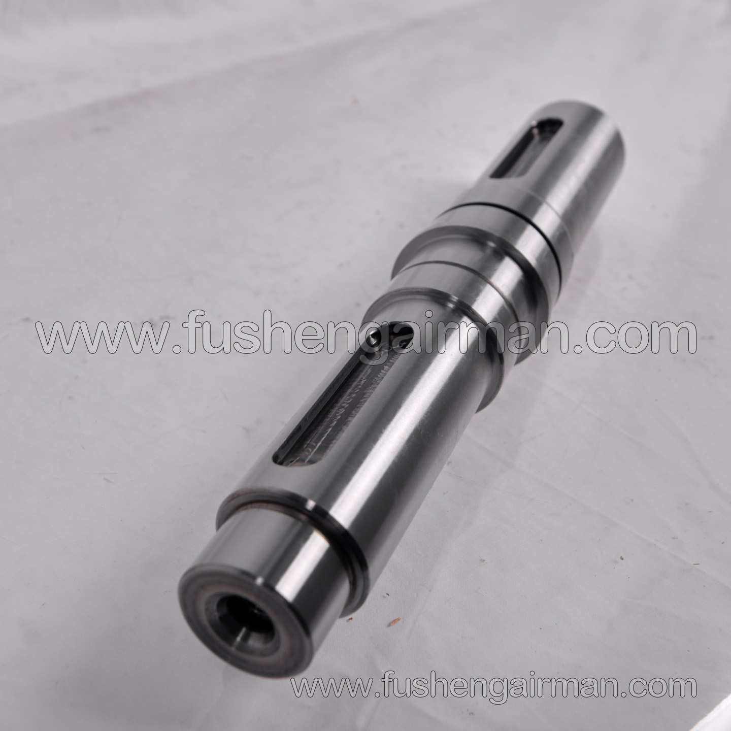 2605028720=71141011-18131 Fusheng Screw Air Compressor SA-4G Gear Spindle