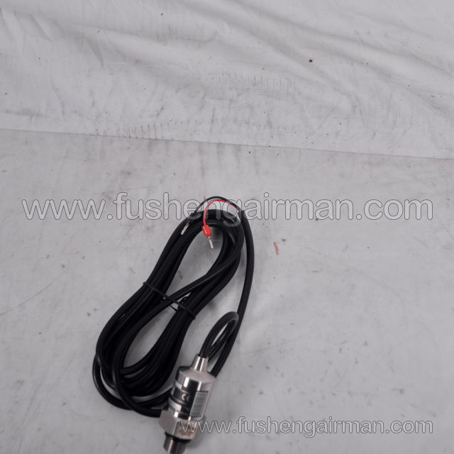 QX187454  The Compair Gardner Denver FM07-22 pressure sensor is compatible with Compair Gardner Denver  screw-type air compressors.