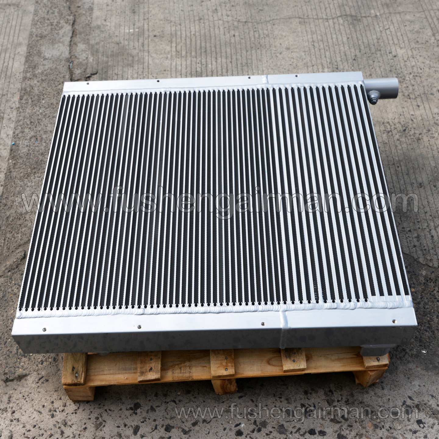 2205269498   Atlas Fuda Genuine OEM Plate-Fin Air Cooler for Air Compressor