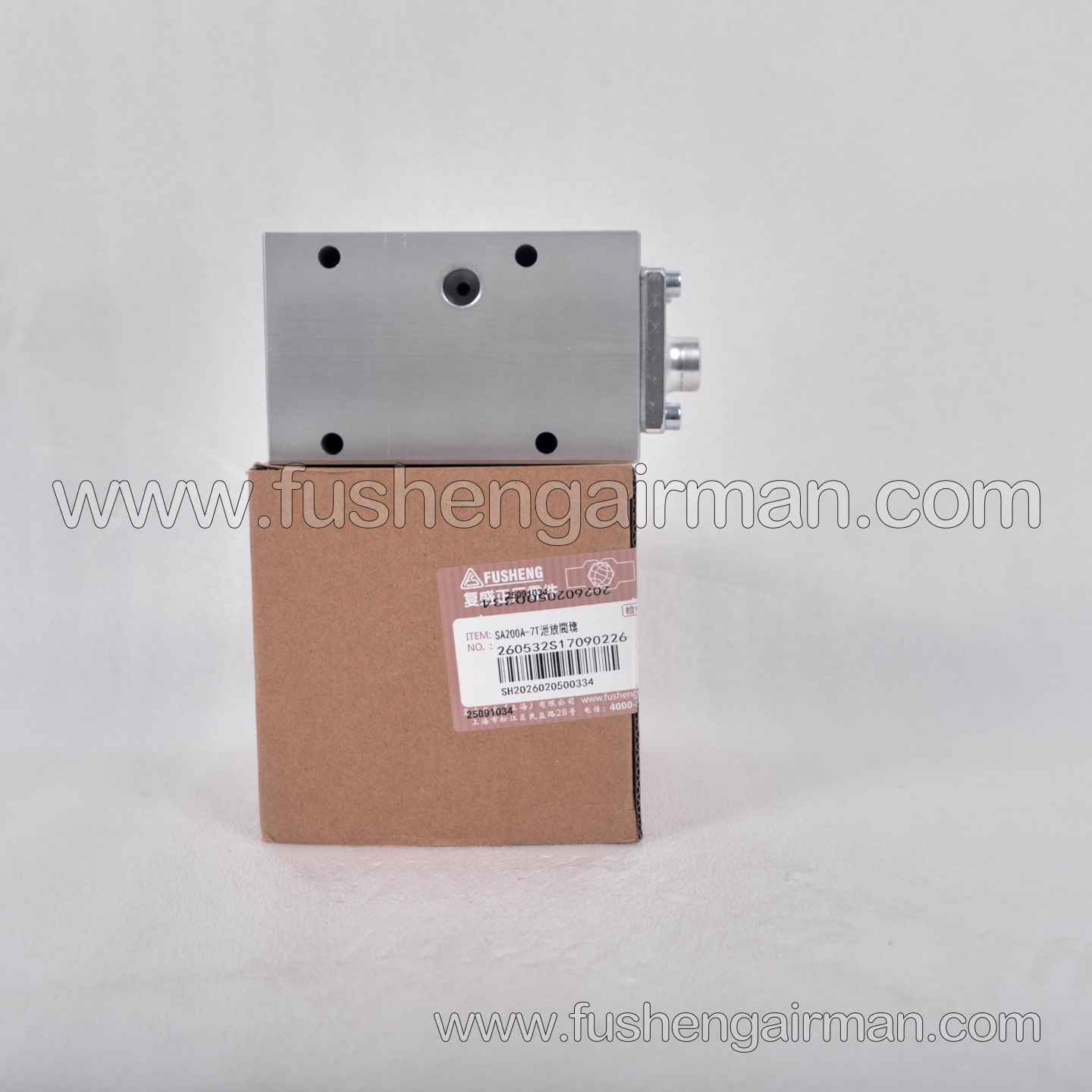 260532S17090226 Fusheng SA200A-7T Inlet Valve Relief Valve Block (with water separator cup hole)