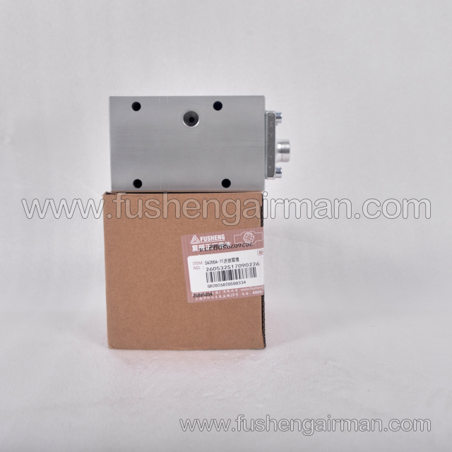260532S17090226 Fusheng SA200A-7T Inlet Valve Relief Valve Block (with water separator cup hole)