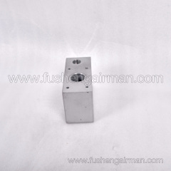 260532S17090226 Fusheng SA200A-7T Inlet Valve Relief Valve Block (with water separator cup hole)