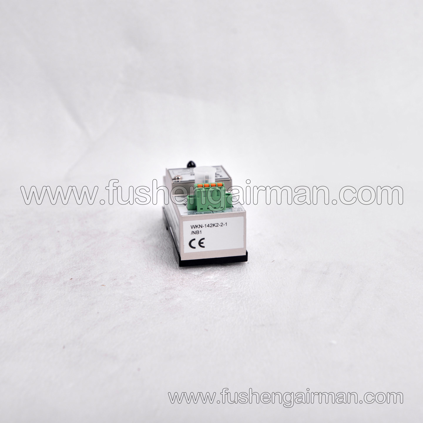 1089061857 Atlas Centrifugal Air Compressor Genuine Replacement Part: Vibration Transmitter Wkn-142k-2-1