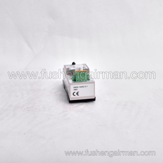 1089061857 Atlas Centrifugal Air Compressor Genuine Replacement Part: Vibration Transmitter Wkn-142k-2-1